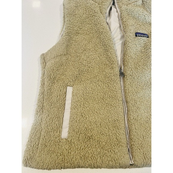 Patagonia Women Vest Beige Los Gatos Sherpa Full Zip Pockets Mock Neck Sz Large - Picture 6 of 14